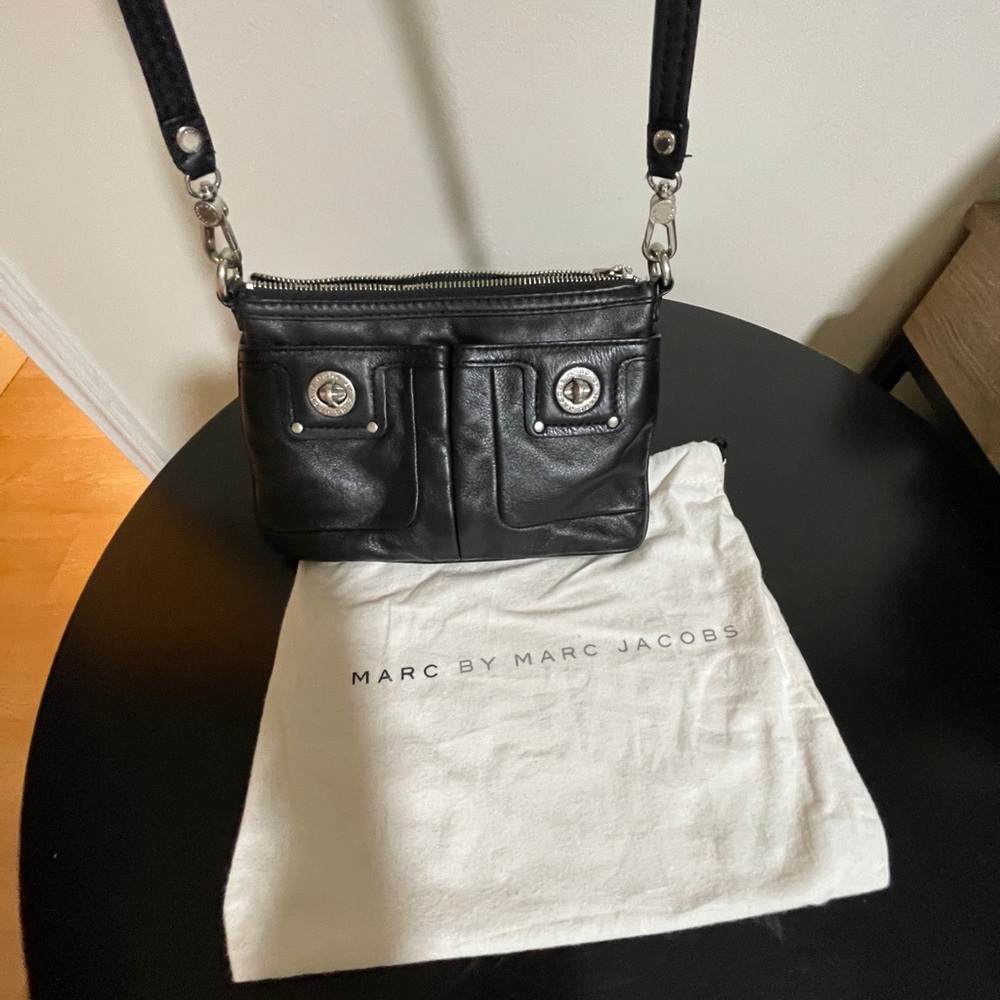 Marc By Marc Jacobs Black Leather Crossbody Bag - Picture 7 of 14